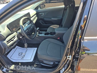 2025 Kia K4 LXS - miniatura 7