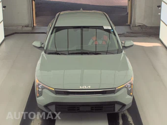2025 Kia K4 LXS - miniatura 2