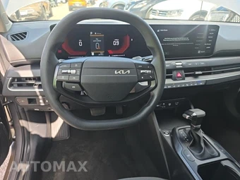 2025 Kia K4 LXS - miniatura 14