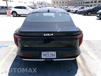 2025 Kia K4 LXS - miniatura 10