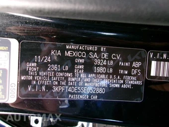 2025 Kia K4 LXS - miniatura 4