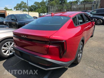 2025 Kia K4 LXS - miniatura 3