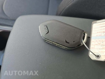 2025 Kia K4 LXS - miniatura 5