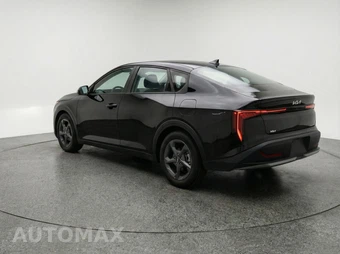 2025 Kia K4 LXS - miniatura 5