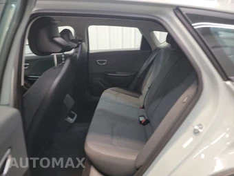 2025 Kia K4 LXS - miniatura 13