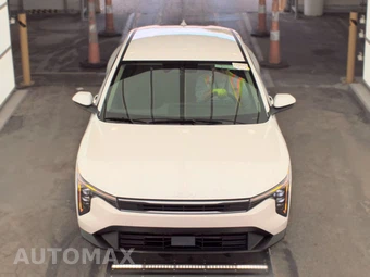 2025 Kia K4 LXS - miniatura 2