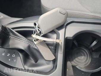 2025 Kia K4 LXS - miniatura 5