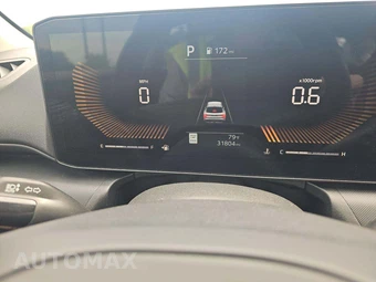 2025 Kia K4 LXS - miniatura 6