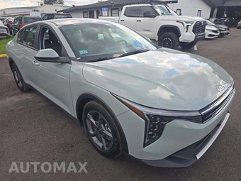 2025 Kia K4 LXS - miniatura 4