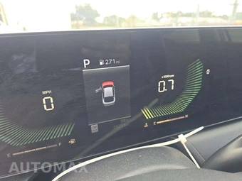 2025 Kia K4 LXS - miniatura 9