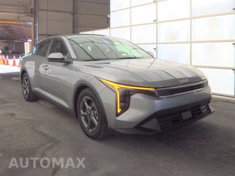 2025 Kia K4 LXS - miniatura 3