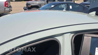 2025 Kia K4 LXS - miniatura 8