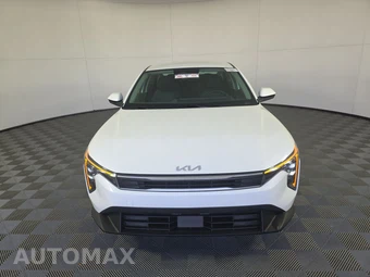 2025 Kia K4 LXS - miniatura 2