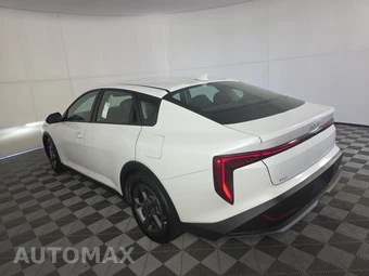 2025 Kia K4 LXS - miniatura 6