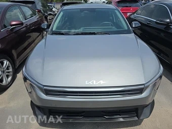 2025 Kia K4 LXS - miniatura 2
