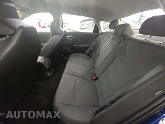 2025 Kia K4 LXS - miniatura 13