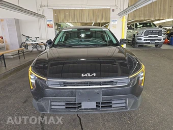 2025 Kia K4 LXS - miniatura 2