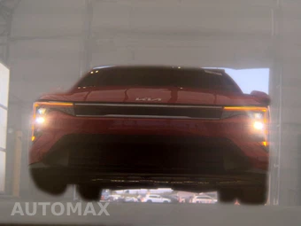 2025 Kia K4 LXS - miniatura 3