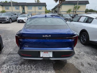 2025 Kia K4 LXS - miniatura 18