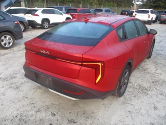 2025 Kia K4 LXS - miniatura 16