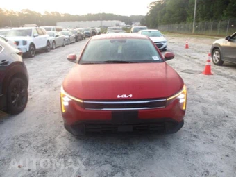 2025 Kia K4 LXS - miniatura 6
