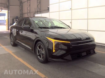 2025 Kia K4 LXS - miniatura 3