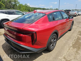 2025 Kia K4 LXS - miniatura 4