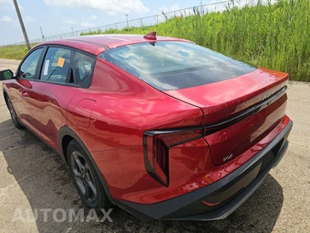2025 Kia K4 LXS - miniatura 6
