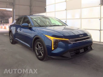 2025 Kia K4 LXS - miniatura 3