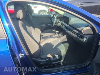 2025 Kia K4 LXS - miniatura 8