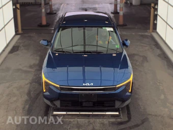 2025 Kia K4 LXS - miniatura 2
