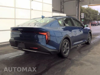 2025 Kia K4 LXS - miniatura 4
