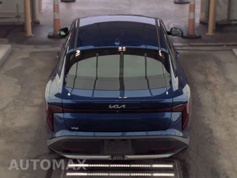 2025 Kia K4 LXS - miniatura 5