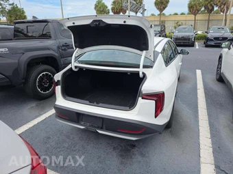 2025 Kia K4 LXS - miniatura 14