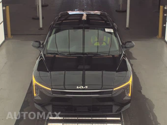 2025 Kia K4 LXS - miniatura 2