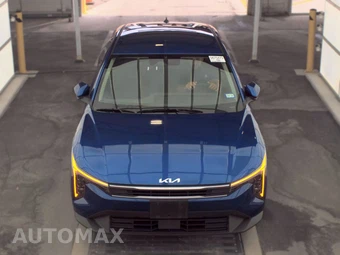 2025 Kia K4 LXS - miniatura 2
