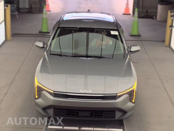 2025 Kia K4 LXS - miniatura 2