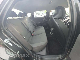 2025 Kia K4 LXS - miniatura 16