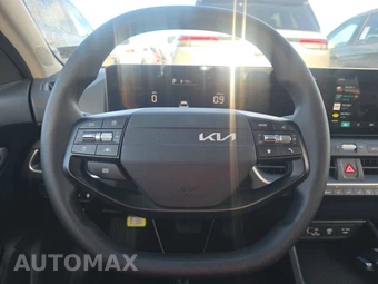 2025 Kia K4 LXS - miniatura 10