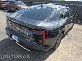 2025 Kia K4 LXS - miniatura 4