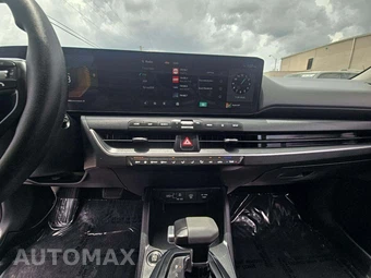 2025 Kia K4 LXS - miniatura 7