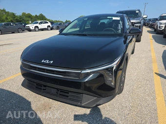 2025 Kia K4 LXS - miniatura 15