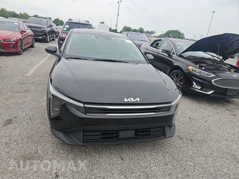 2025 Kia K4 LXS - miniatura 2