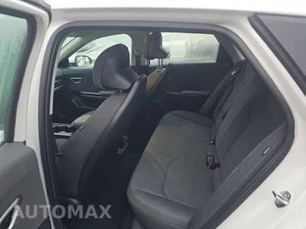 2025 Kia K4 LXS - miniatura 13