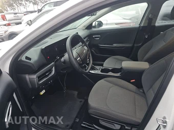 2025 Kia K4 LXS - miniatura 7