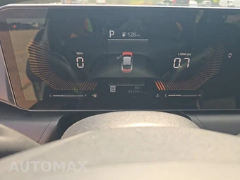2025 Kia K4 LXS - miniatura 12