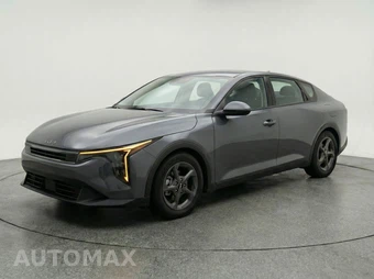 2025 Kia K4 LXS - miniatura 3