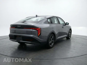 2025 Kia K4 LXS - miniatura 7