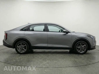 2025 Kia K4 LXS - miniatura 8