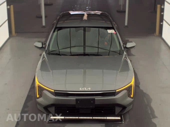 2025 Kia K4 LXS - miniatura 2